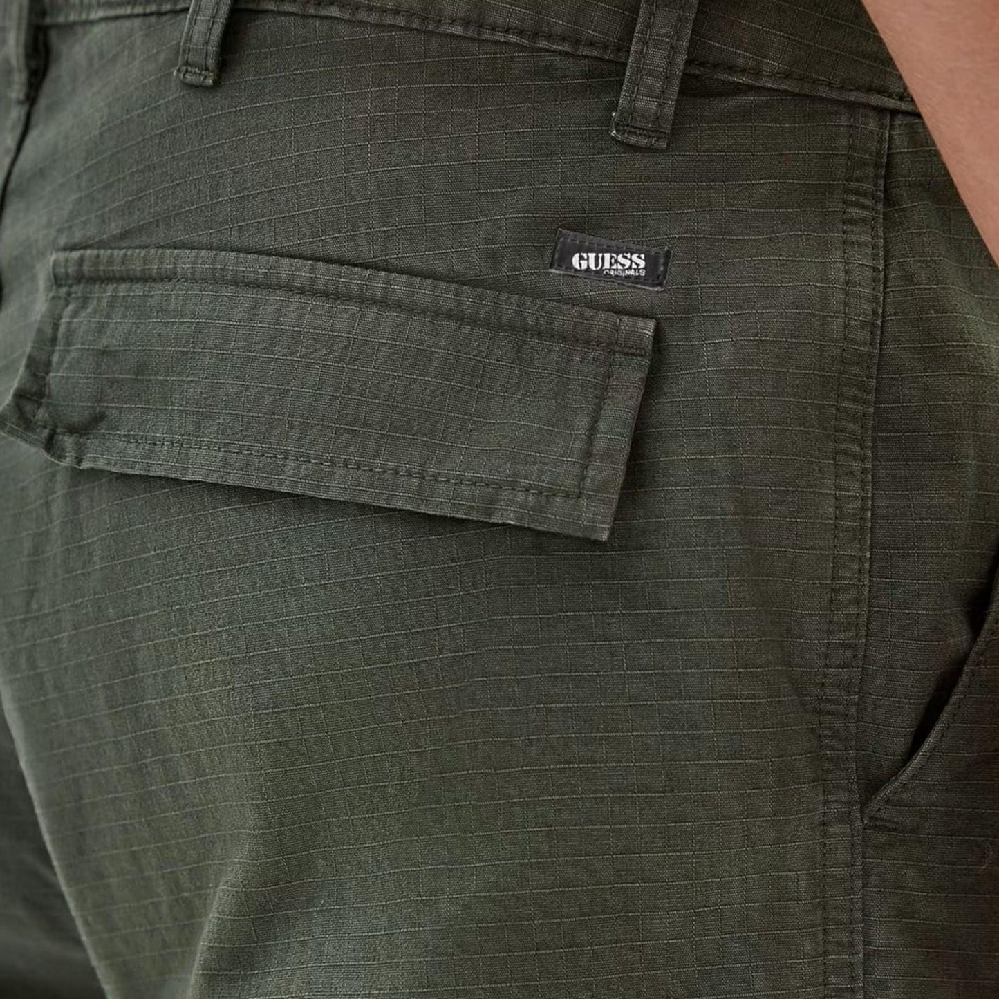 Image de Guess Pantalons – Felix Store