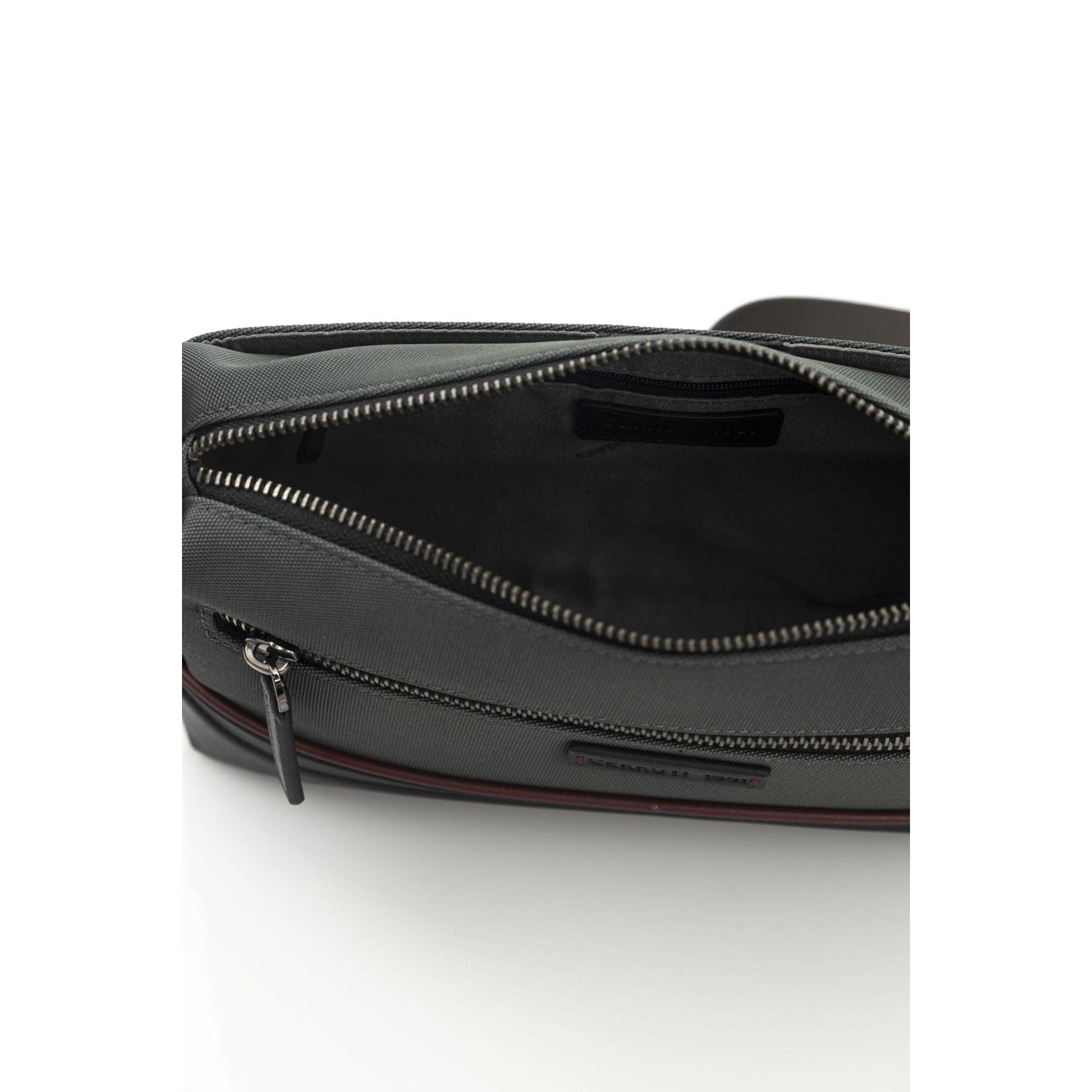 Image de Cerruti 1881 Sac banane – Felix Store 